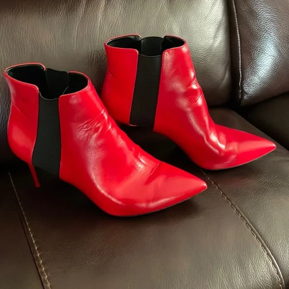 Big Apple red boots, worn only once in an office - Picture 5 of 5